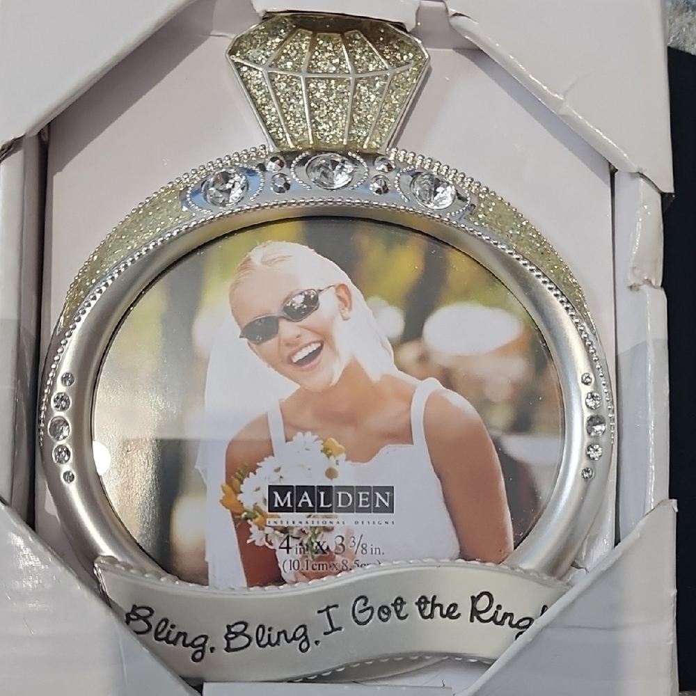 Malden Glittering Gold and Silver Ring Frame